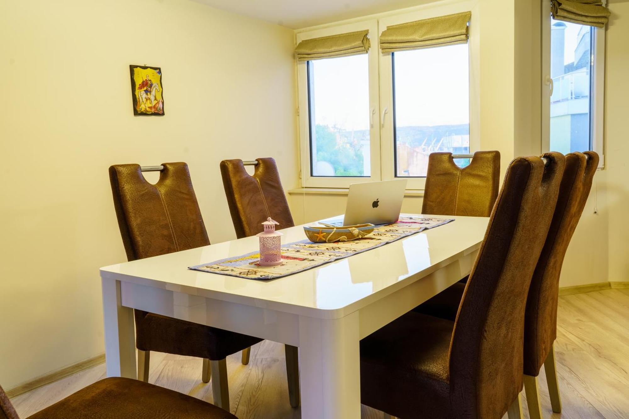 Centrally Located Apartment In Varna Exterior photo